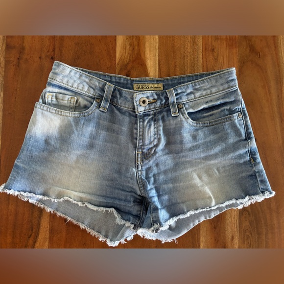 Guess shorts - Picture 9 of 9